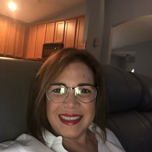 Meet your Posher, Carmen